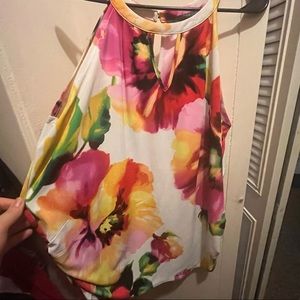 Beautiful peephole floral halter top size 2x